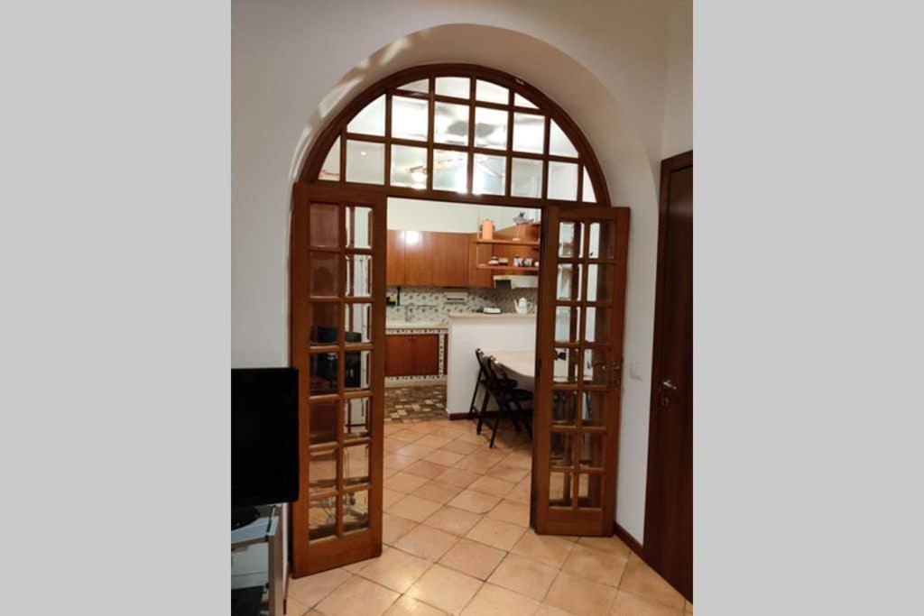 Lanza Tomasi Apartment - Centre — Foto 3